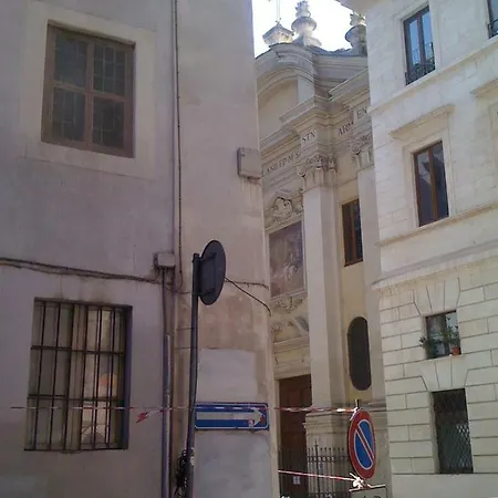 Apartment La Casa Dell'arte Nel Cuore Di *
