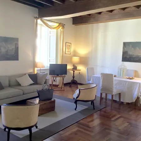 La Casa Dell'arte Nel Cuore Di Apartment