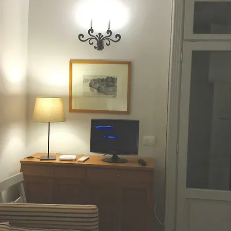 Apartment La Casa Dell'arte Nel Cuore Di *
