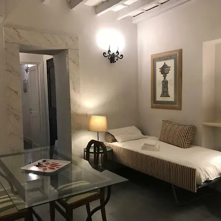 Apartment La Casa Dell'arte Nel Cuore Di *